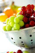 green and red grapes